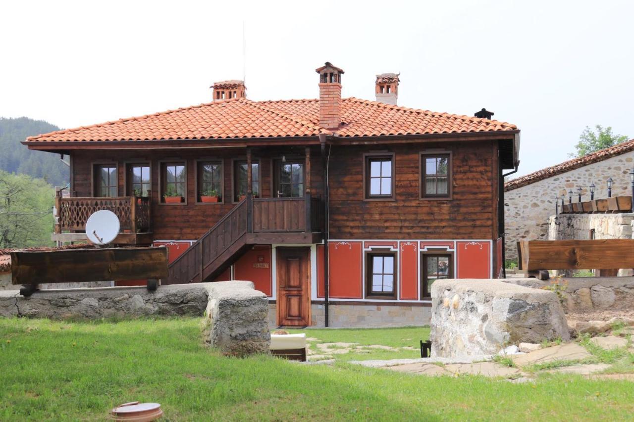 Red House Villa Koprivshtitsa Exterior photo